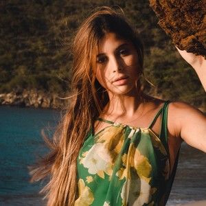 Meet your Posher, Johnston